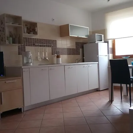 Boris Apartman Cres