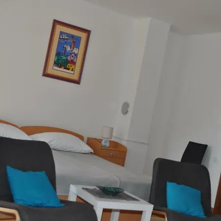 Boris Apartman Cres